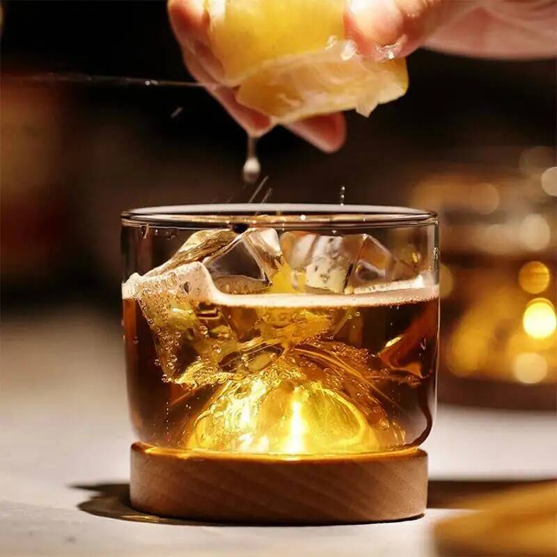 Japanese Style Walnut Coaster  - Wine Vodka Beer recensie en prijs